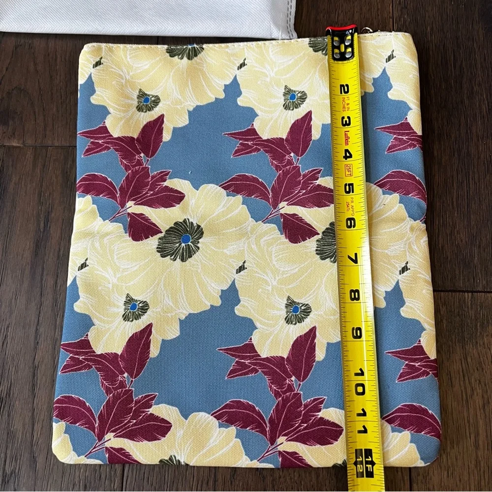NEW! Anthropologie Rachel Pally Reversible Folding Floral large Clutch